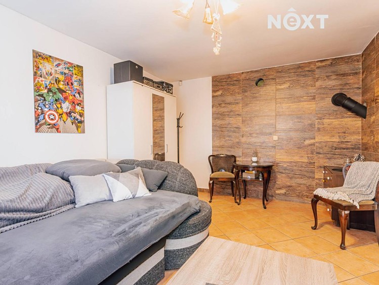 Prodej rodinného domu 200 m², pozemek 173 m² - foto 4