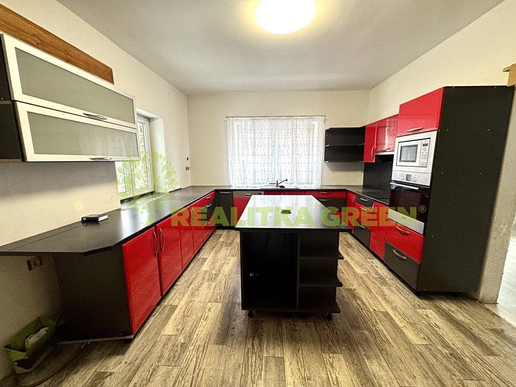 Prodej rodinného domu 173 m², pozemek 382 m² - foto 6