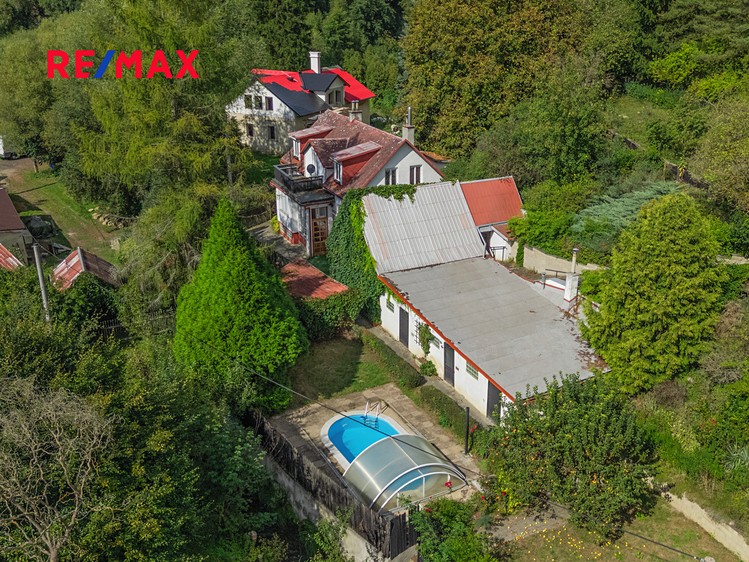 Prodej rodinného domu 120 m², pozemek 3 485 m² - foto 2