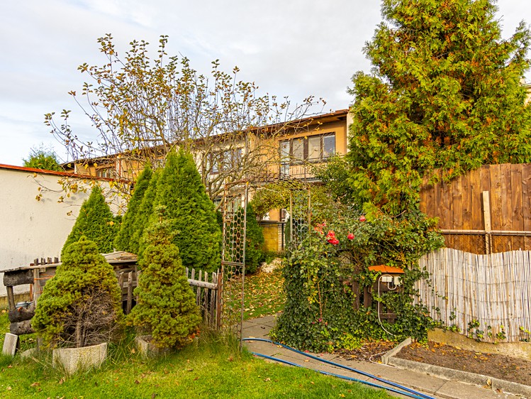 Prodej vícegeneračního domu 180 m², pozemek 417 m² - foto 6