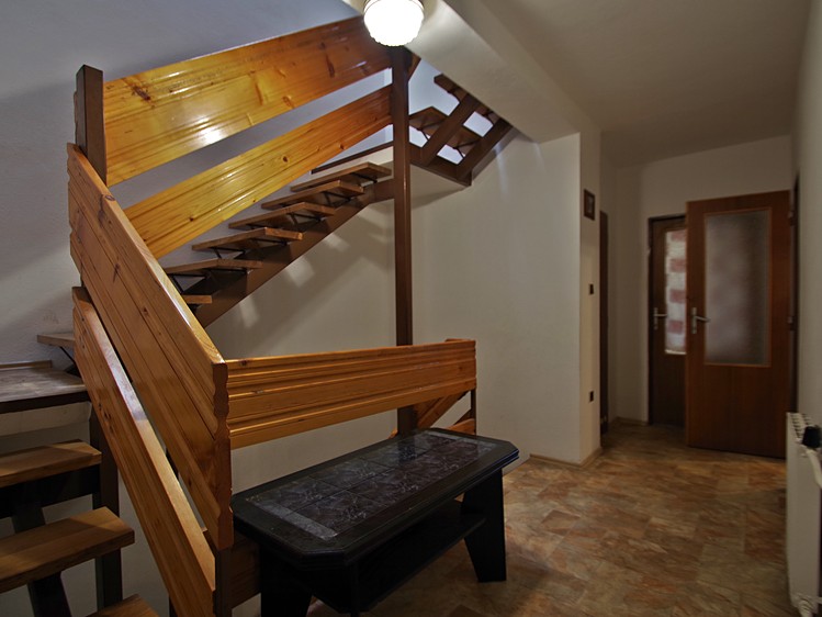 Prodej  rodinného domu 290 m², pozemek 435 m² - foto 7