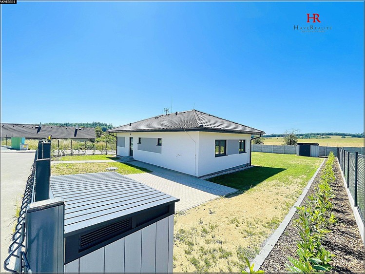 Prodej  rodinného domu 106 m², pozemek 813 m² - foto 5