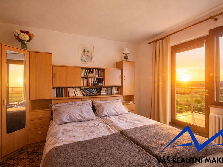 Prodej rodinného domu 160 m², pozemek 963 m² - foto 7