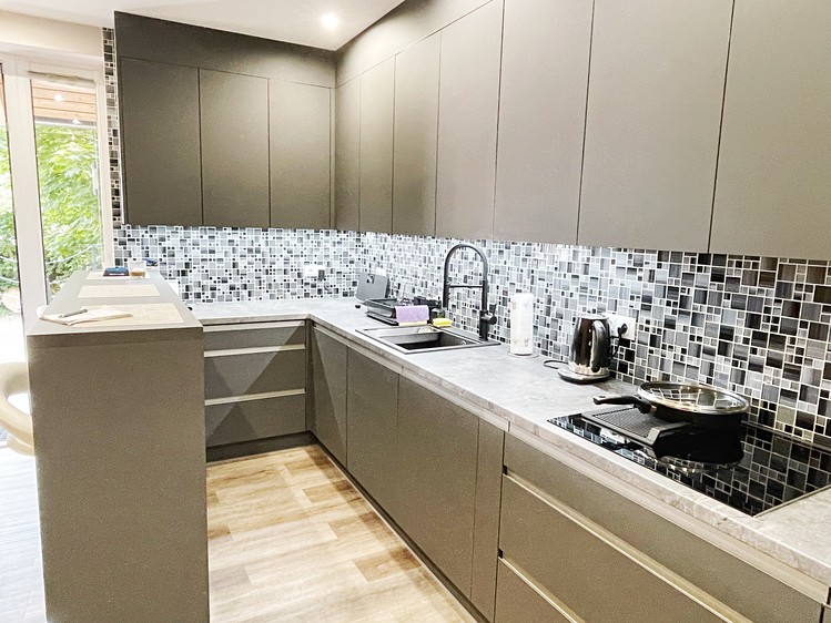 Prodej vícegeneračního domu 127 m², pozemek 295 m² - foto 2