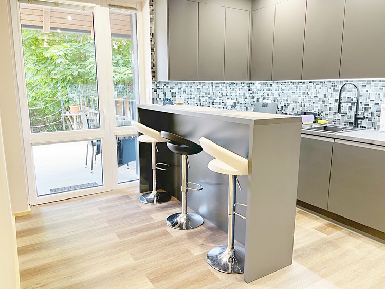 Prodej vícegeneračního domu 127 m², pozemek 295 m² - foto 3