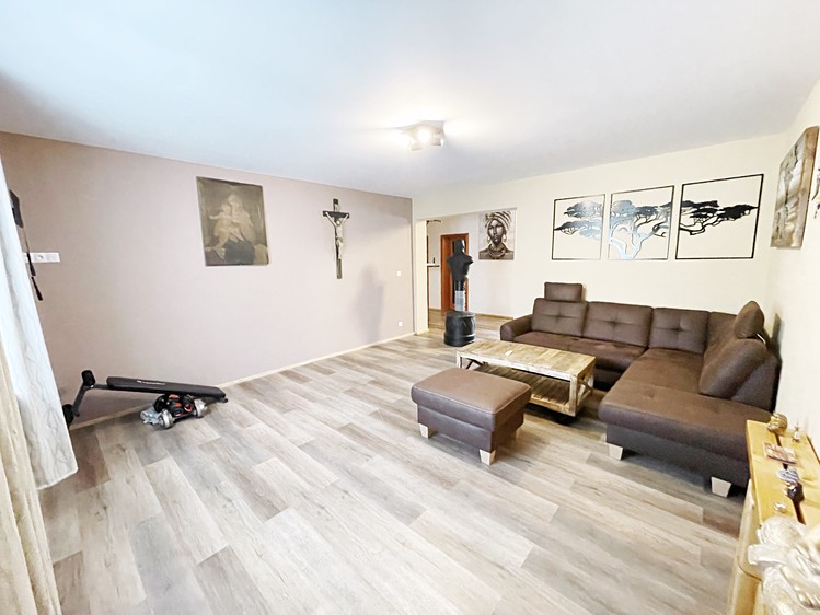 Prodej vícegeneračního domu 127 m², pozemek 295 m² - foto 5