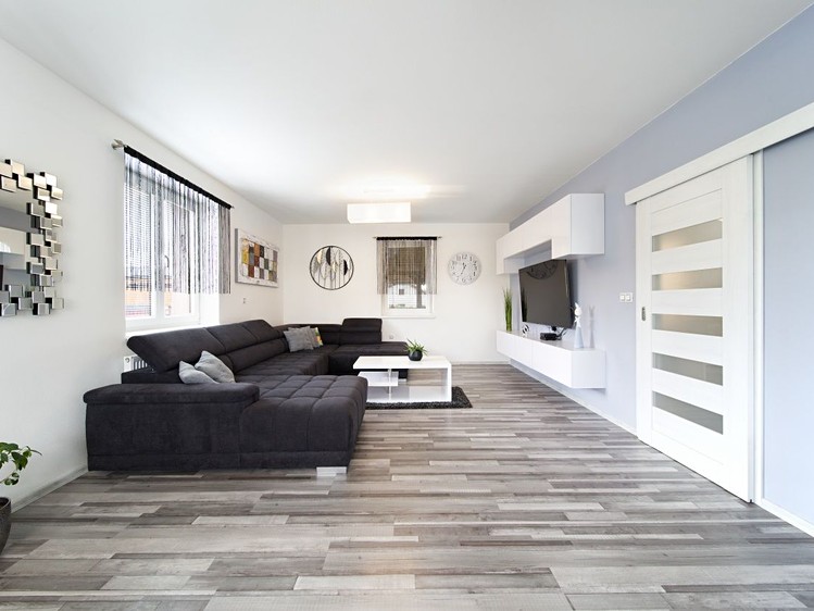 Prodej rodinného domu 171 m², pozemek 1 327 m² - foto 3