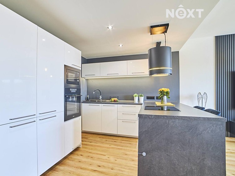 Prodej bytu 2+kk 71 m² - foto 2