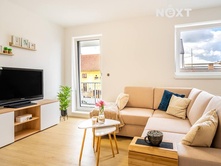 Prodej bytu 3+kk 81 m² - foto 1