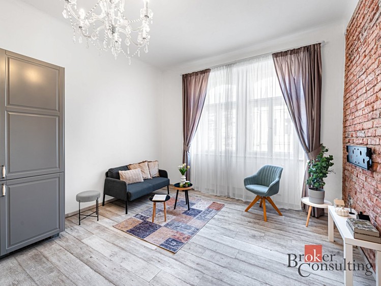 Prodej bytu 3+kk 74 m² - foto 2