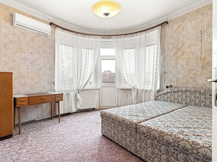 Prodej bytu 2+1 70 m² - foto 1