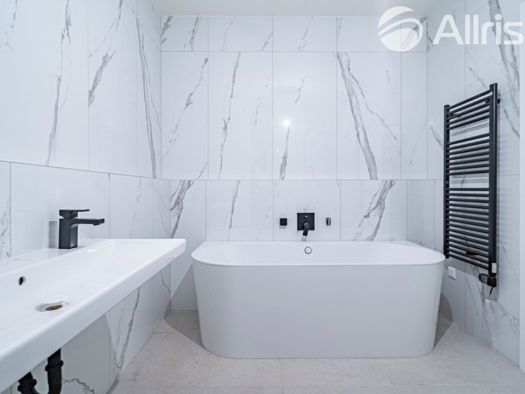 Prodej bytu 4+kk 99 m² - foto 4