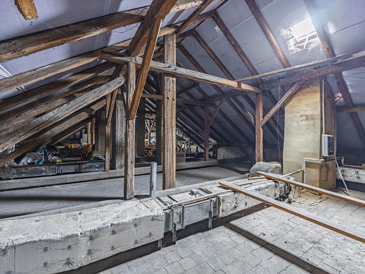 Prodej bytu 6 pokojů a více 418 m² - foto 3