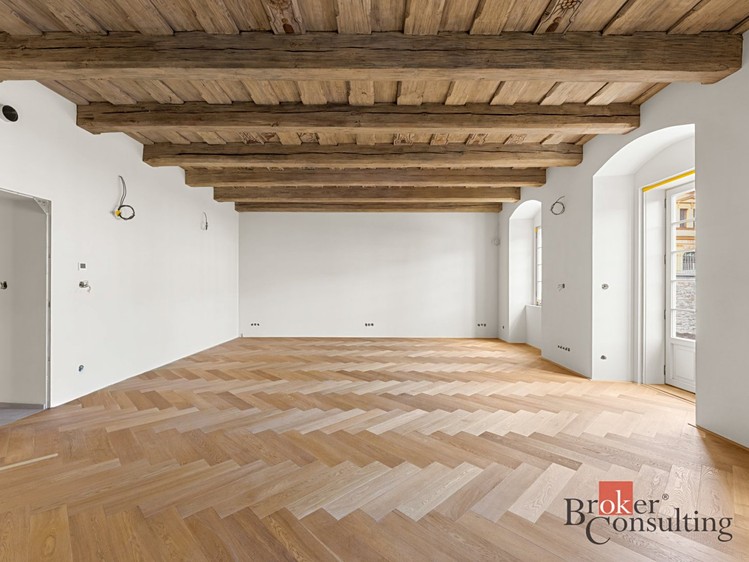 Prodej bytu atypické 72 m² - foto 2