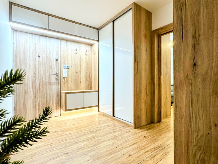 Prodej bytu 3+1 70 m² - foto 2