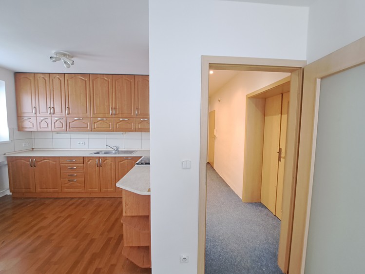 Prodej bytu 3+kk 80 m² (Jednopodlažní) - foto 3