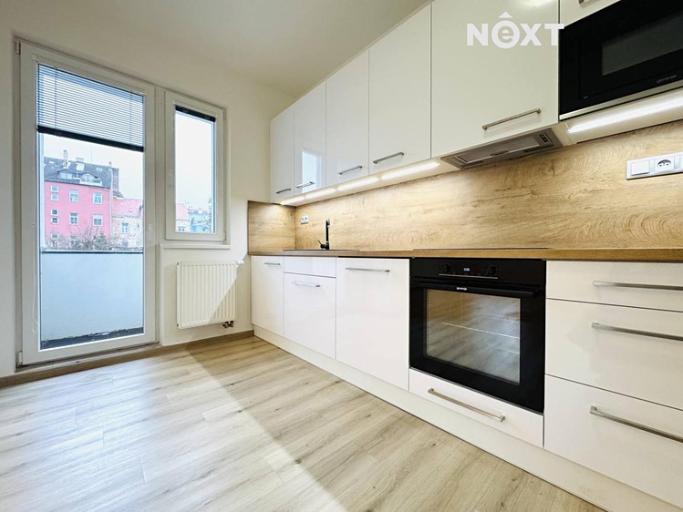 Pronájem bytu 1+1 44 m² - foto 1