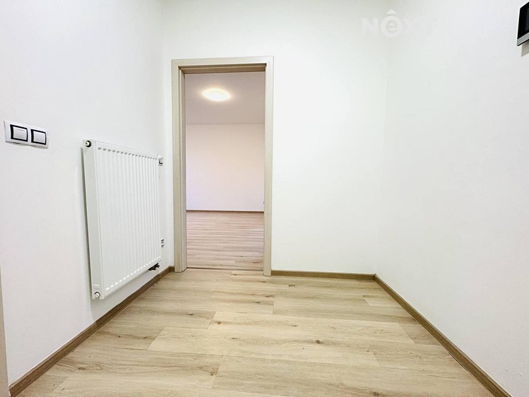 Pronájem bytu 1+1 44 m² - foto 6
