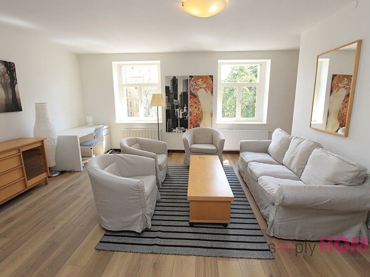 Pronájem bytu 3+kk 74 m² - foto 3