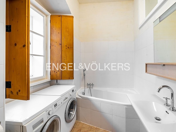 Pronájem bytu 3+kk 98 m² - foto 8