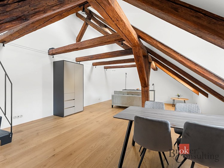 Pronájem bytu atypické 71 m² - foto 4