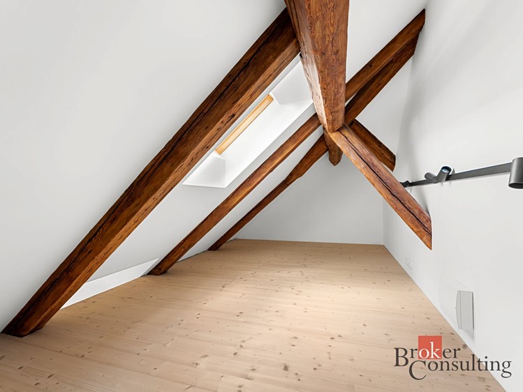 Pronájem bytu atypické 71 m² - foto 5