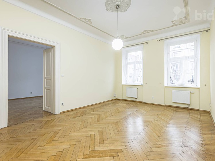 Pronájem bytu 5+kk 144 m² - foto 4