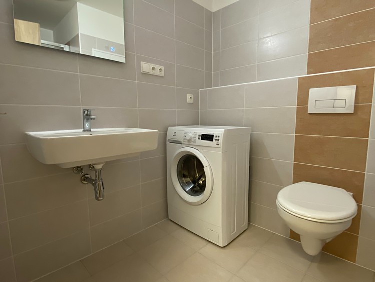 Pronájem bytu 1+kk 34 m² - foto 4