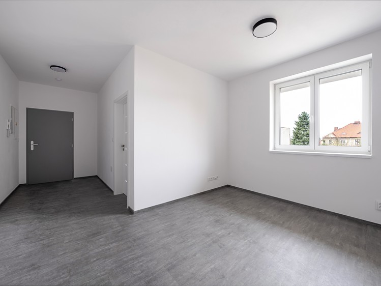 Pronájem bytu 2+kk 37 m² - foto 8