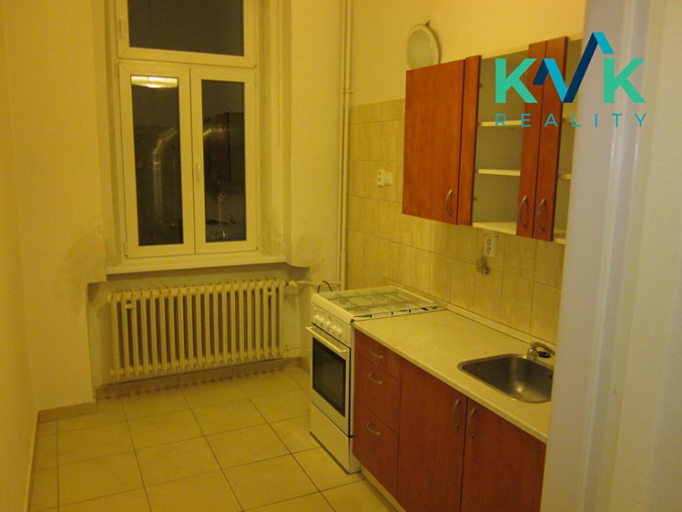 Pronájem bytu 2+1 59 m² - foto 2