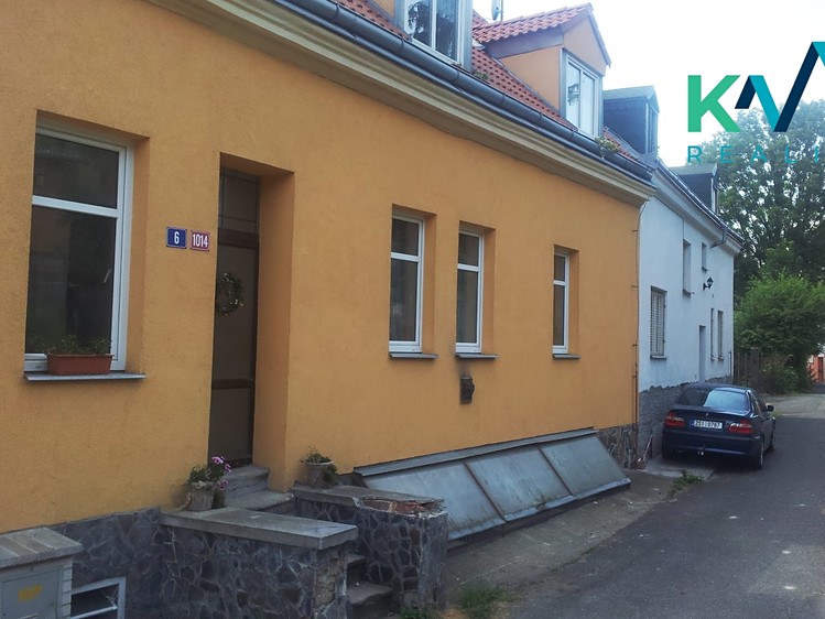 Pronájem bytu 3+1 73 m² (Jednopodlažní) - foto 1