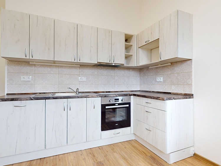 Pronájem bytu 2+kk 42 m² - foto 2
