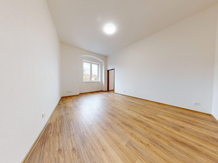 Pronájem bytu 2+kk 42 m² - foto 8