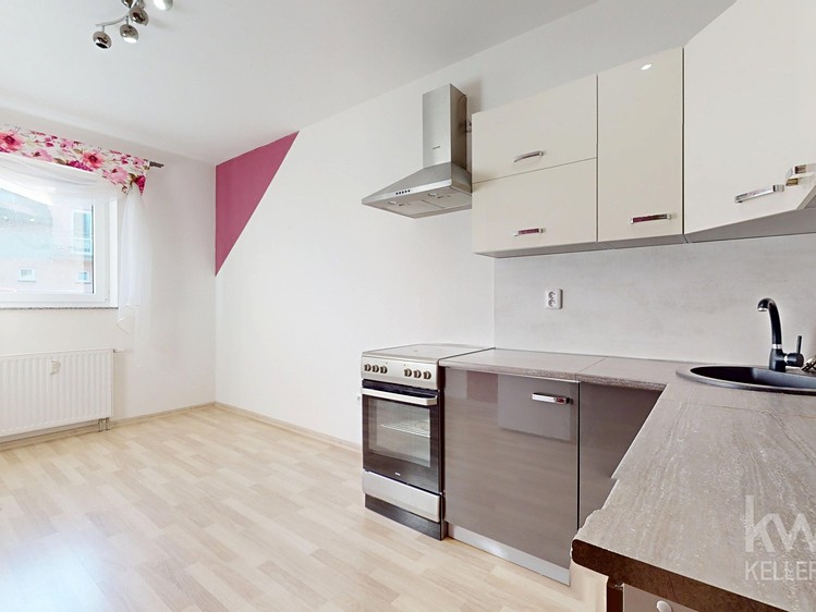 Pronájem bytu 2+kk 38 m² - foto 1