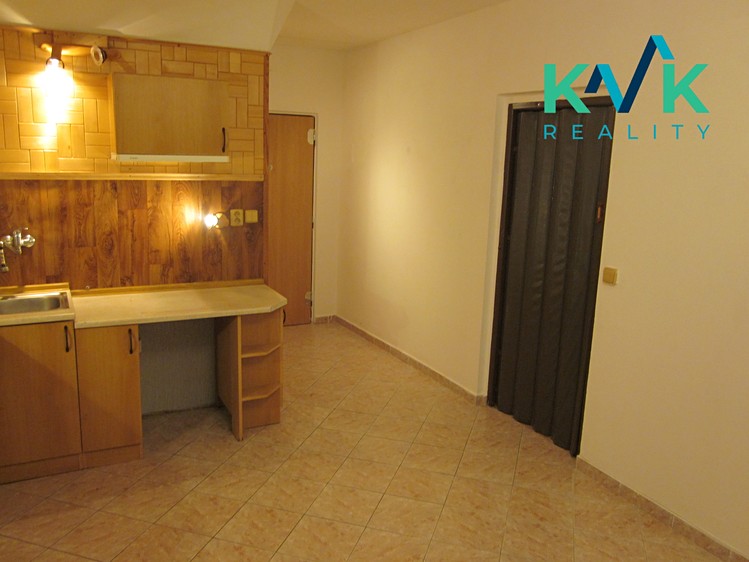 Pronájem bytu 1+1 35 m² - foto 2