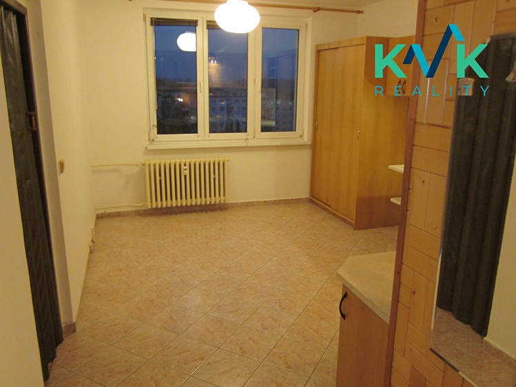 Pronájem bytu 1+1 35 m² - foto 3