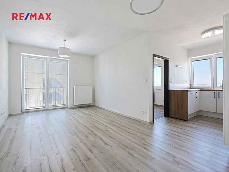 Pronájem bytu 3+kk 64 m² - foto 5