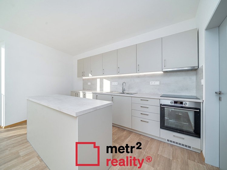 Pronájem bytu 2+kk 63 m² - foto 1