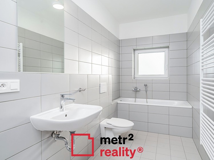 Pronájem bytu 2+kk 63 m² - foto 8