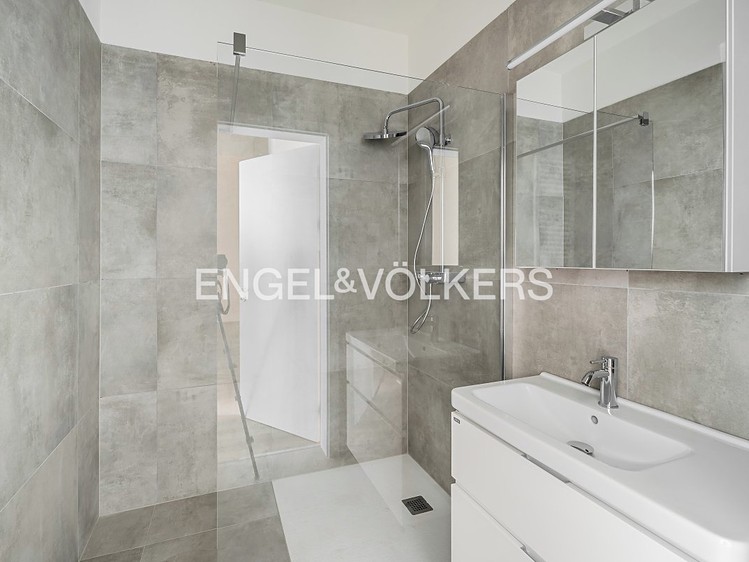 Pronájem bytu 3+kk 69 m² - foto 4