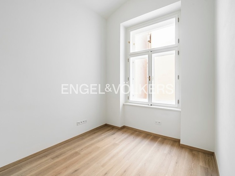 Pronájem bytu 3+kk 69 m² - foto 5