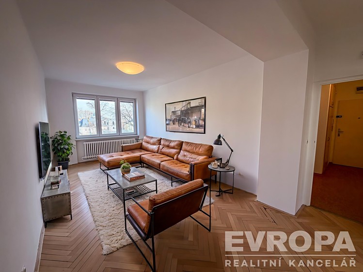 Pronájem bytu 2+1 57 m² - foto 8
