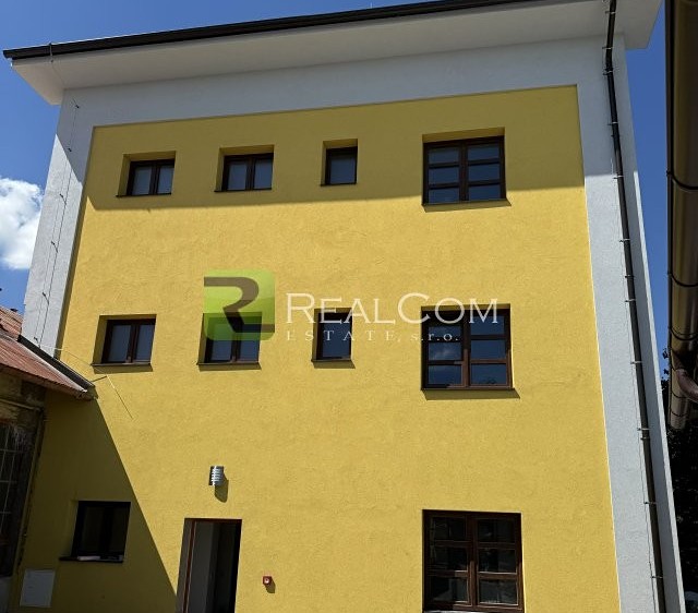 Pronájem bytu 1+kk 42 m² - foto 7