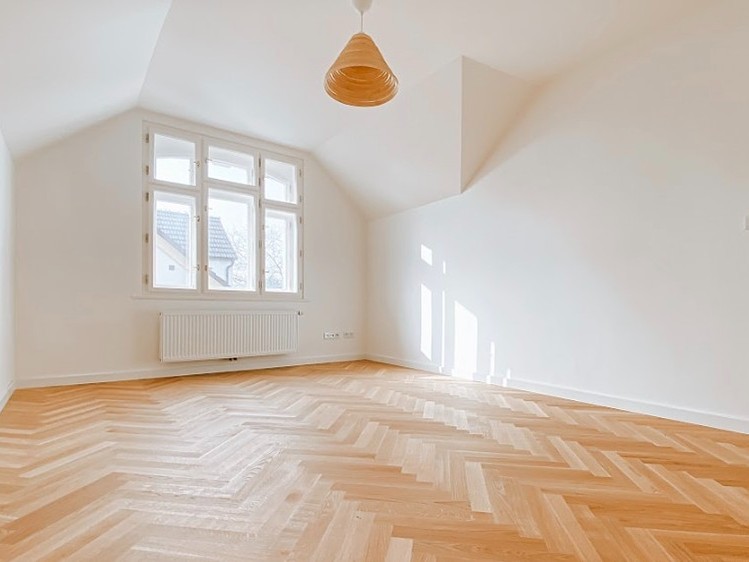 Pronájem bytu 3+1 111 m² - foto 2