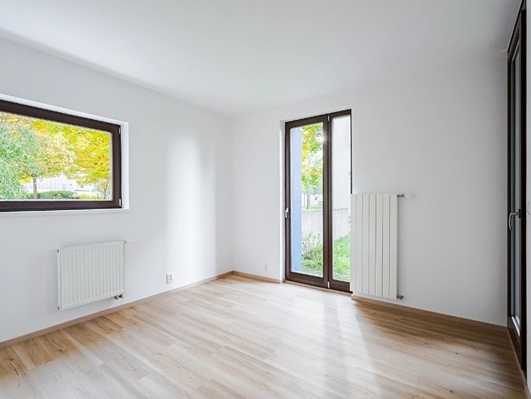 Pronájem bytu 3+kk 80 m² - foto 2