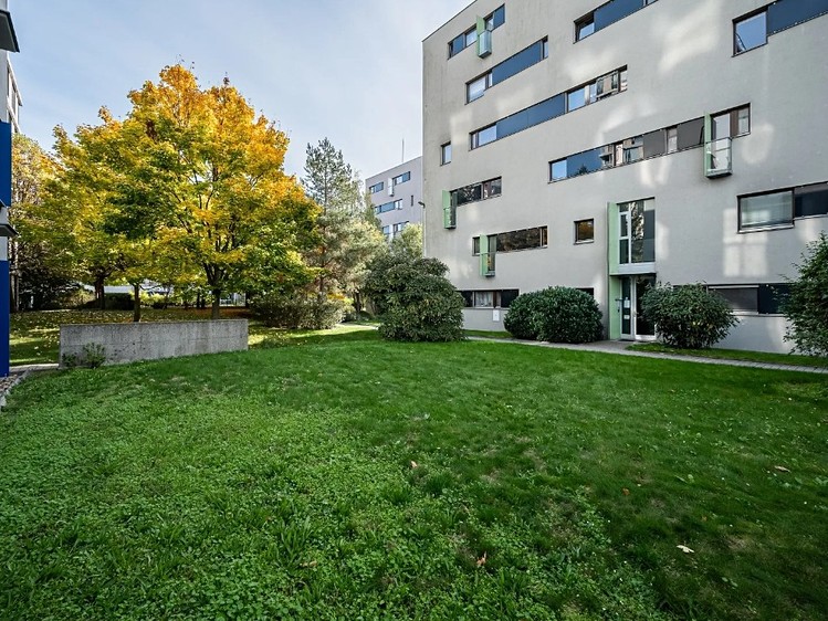 Pronájem bytu 3+kk 80 m² - foto 5