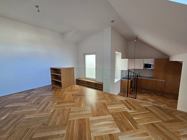 Pronájem bytu 3+kk 85 m² (Mezonet) - foto 5