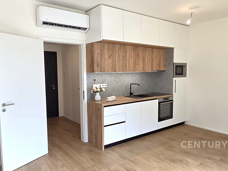 Pronájem bytu 1+kk 36 m² - foto 2