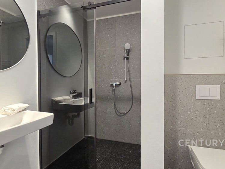 Pronájem bytu 1+kk 36 m² - foto 3