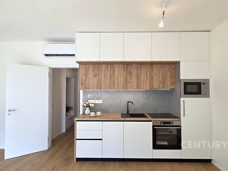 Pronájem bytu 1+kk 36 m² - foto 4